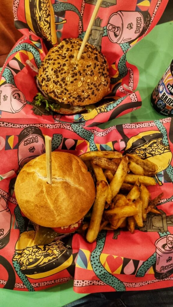 Meneer Smakers, best hamburger in town, Utrecht city center