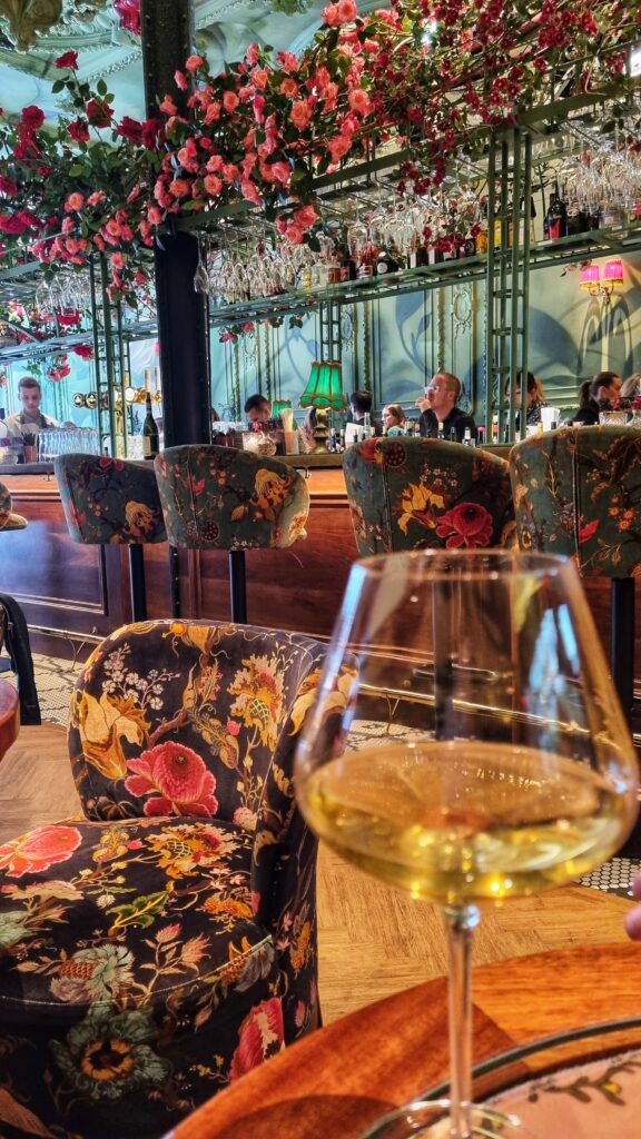 Ruby Rose; restaurant Utrecht centrum tip